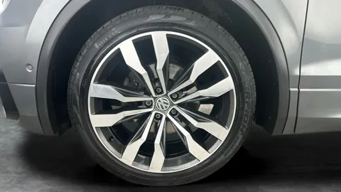 Thumbnail image for the Volkswagen Tiguan 1.5 TSI EVO R-Line Tech   DSG
