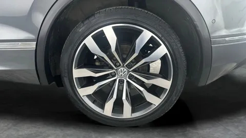 Thumbnail image for the Volkswagen Tiguan 1.5 TSI EVO R-Line Tech   DSG