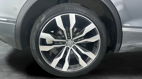 Thumbnail image for the Volkswagen Tiguan 1.5 TSI EVO R-Line Tech   DSG