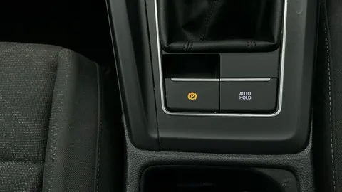 Thumbnail image for the Volkswagen Golf 1.5 TSI Life