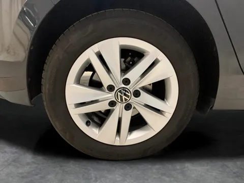 Thumbnail image for the Volkswagen Golf 1.5 TSI Life