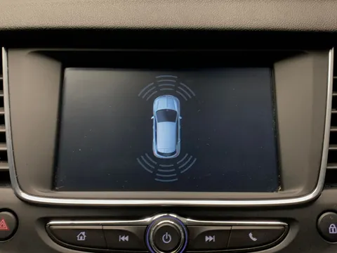 Thumbnail image for the Vauxhall Grandland X 1.2 Turbo SE Premium