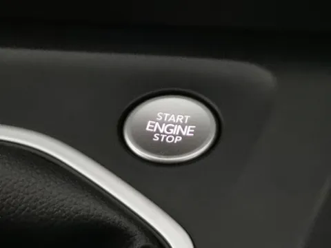 Thumbnail image for the Volkswagen Golf 1.5 TSI Style