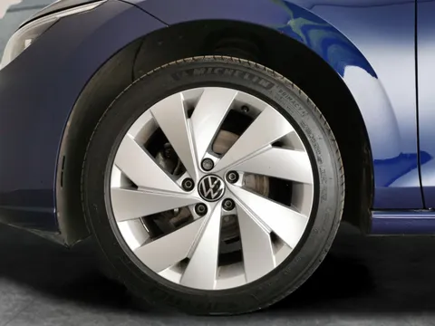 Thumbnail image for the Volkswagen Golf 1.5 TSI Style