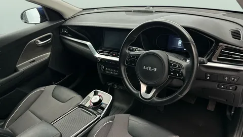 Thumbnail image for the Kia Niro 39kWh 2