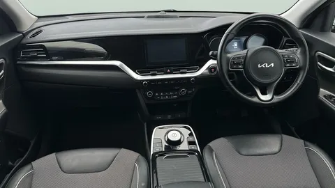 Thumbnail image for the Kia Niro 39kWh 2