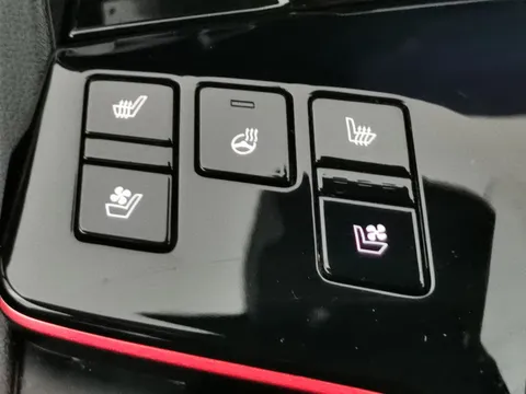Thumbnail image for the Kia Sportage 1.6 T-GDi MHEV GT-Line S    DCT AWD