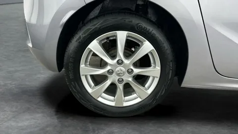 Thumbnail image for the Vauxhall Corsa 1.2 SE Edition