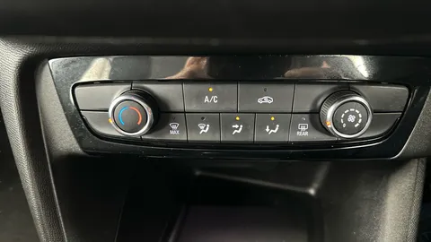 Thumbnail image for the Vauxhall Corsa 1.2 SE Edition