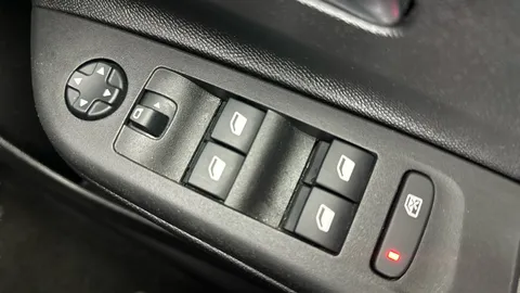 Thumbnail image for the Vauxhall Corsa 1.2 SE Edition