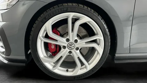 Thumbnail image for the Volkswagen Golf 2.0 TSI GTI TCR   DSG