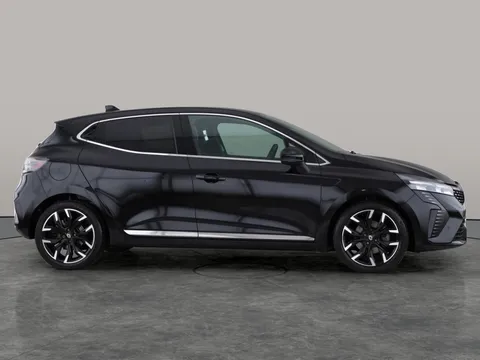 Thumbnail image for the Renault Clio 1.6 E-TECH techno