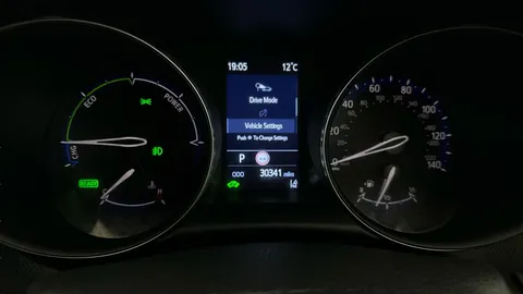 Thumbnail image for the Toyota C-HR 1.8 VVT-h GPF Design    CVT