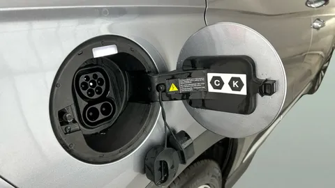 Thumbnail image for the Byd Seal U 1.5 DM-i 26.6kWh Comfort   Plug-in  CVT