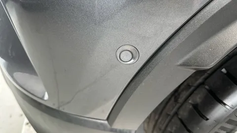 Thumbnail image for the Toyota C-HR 1.8 VVT-h GPF Design    CVT