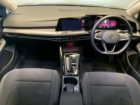 Thumbnail image for the Volkswagen Golf 1.4 TSI 13kWh Style   Plug-in  DSG