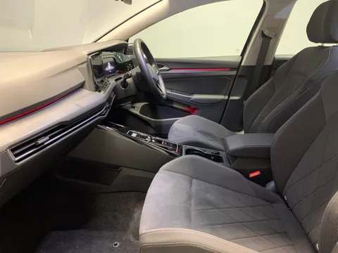 Thumbnail image for the Volkswagen Golf 1.4 TSI 13kWh Style   Plug-in  DSG