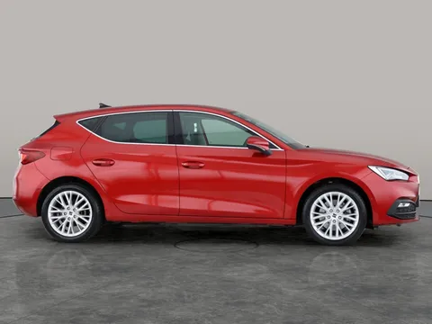 Thumbnail image for the SEAT Leon 1.4 eHybrid 12.8kWh XCELLENCE   Plug-in  DSG