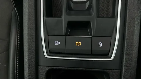 Thumbnail image for the SEAT Leon 1.4 eHybrid 12.8kWh XCELLENCE   Plug-in  DSG