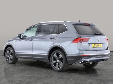 Thumbnail image for the Volkswagen Tiguan Allspace 2.0 TDI SEL
