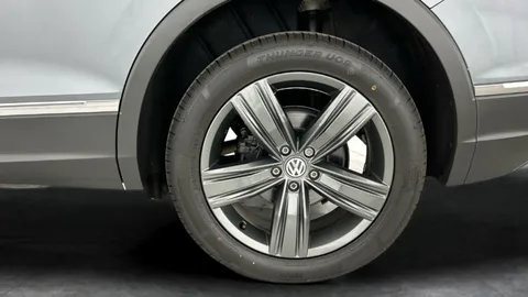 Thumbnail image for the Volkswagen Tiguan Allspace 2.0 TDI SEL