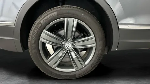 Thumbnail image for the Volkswagen Tiguan Allspace 2.0 TDI SEL