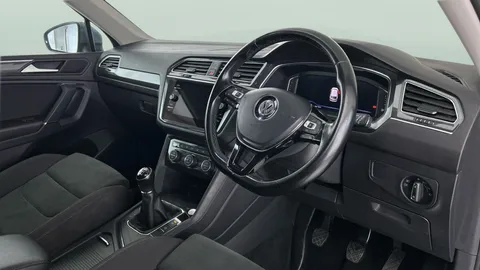 Thumbnail image for the Volkswagen Tiguan Allspace 2.0 TDI SEL
