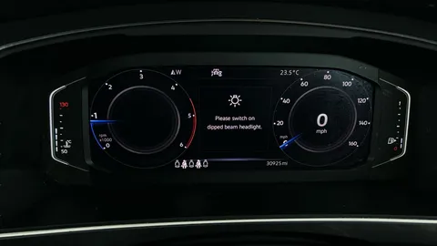 Thumbnail image for the Volkswagen Tiguan Allspace 2.0 TDI SEL