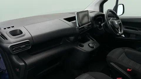 Thumbnail image for the Vauxhall Combo Life 1.2 Turbo Energy