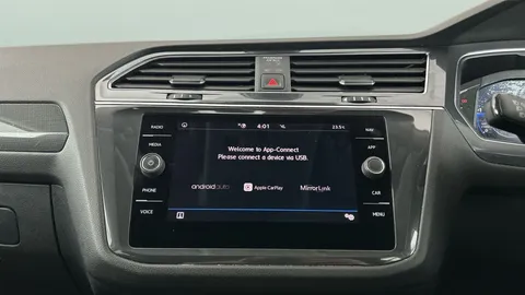 Thumbnail image for the Volkswagen Tiguan Allspace 2.0 TDI SEL