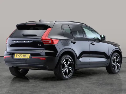 Thumbnail image for the Volvo XC40 2.0 B3 MHEV Plus    DCT