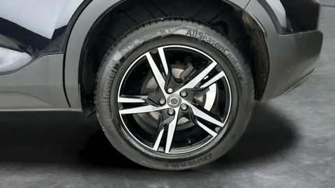 Thumbnail image for the Volvo XC40 2.0 B3 MHEV Plus    DCT