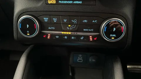 Thumbnail image for the Ford Kuga 2.5h Duratec Black Package Edition    CVT
