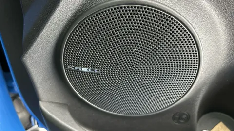 Thumbnail image for the Hyundai Kona 1.6 h-GDi Premium    DCT
