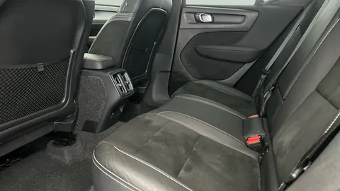 Thumbnail image for the Volvo XC40 2.0 B3 MHEV Plus    DCT