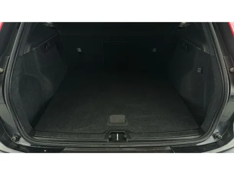 Thumbnail image for the Volvo XC40 2.0 B3 MHEV Plus    DCT