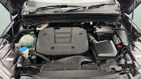 Thumbnail image for the Volvo XC40 2.0 B3 MHEV Plus    DCT