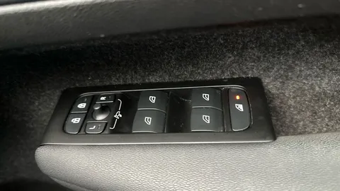 Thumbnail image for the Volvo XC40 2.0 B3 MHEV Plus    DCT
