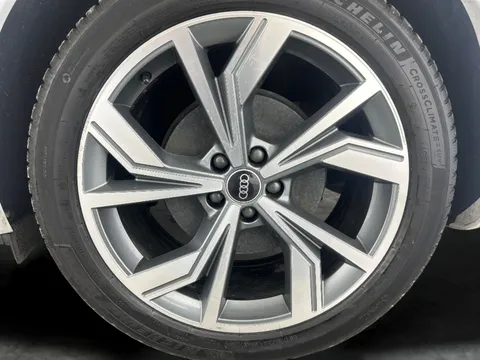 Thumbnail image for the Audi Q4 E-Tron 40 Edition 1 Sportback  82kWh