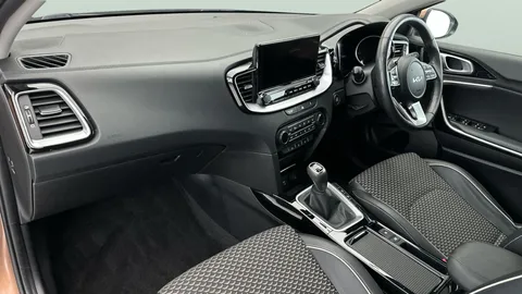 Thumbnail image for the Kia Xceed 1.5 T-GDi 3