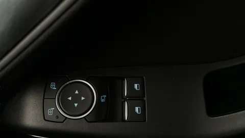 Thumbnail image for the Ford Fiesta 1.0T EcoBoost MHEV ST-Line Edition