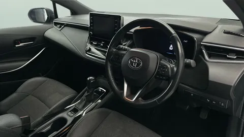 Thumbnail image for the Toyota Corolla 2.0 VVT-h GPF Design Touring Sports   CVT