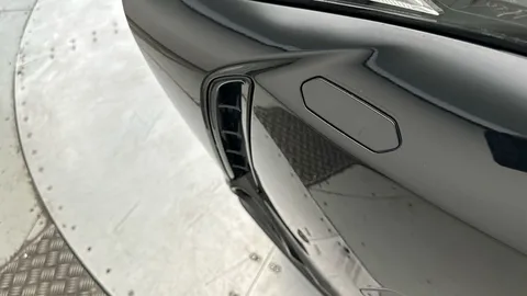 Thumbnail image for the Lexus Ux 300e 54.3kWh