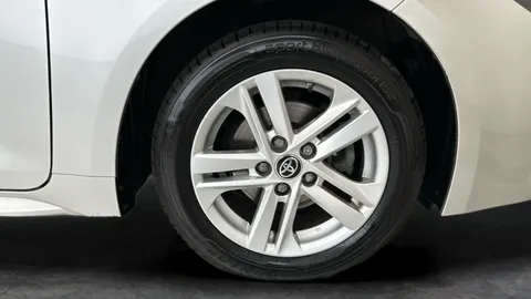 Thumbnail image for the Toyota Corolla 1.8 VVT-h Icon Touring Sports   CVT
