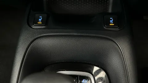Thumbnail image for the Toyota Corolla 1.8 VVT-h Icon Touring Sports   CVT