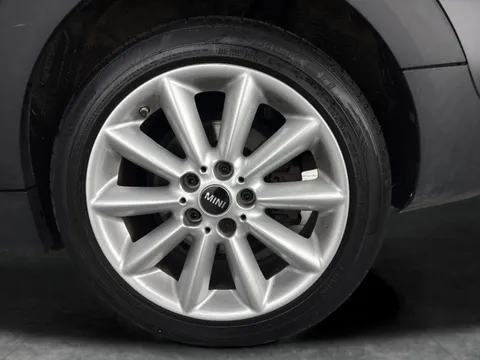 Thumbnail image for the Mini Clubman 2.0 Cooper D  6dr