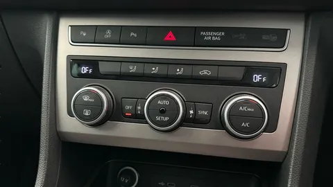 Thumbnail image for the SEAT Ateca 1.5 TSI EVO XPERIENCE