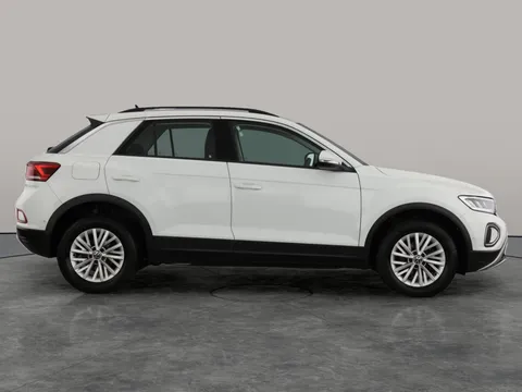 Thumbnail image for the Volkswagen T-Roc 1.0 TSI Life
