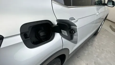 Thumbnail image for the Volkswagen T-Cross 1.0 TSI SEL