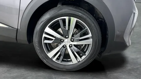Thumbnail image for the Peugeot 3008 1.2 PureTech Allure Premium   EAT